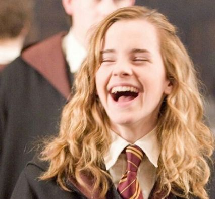 HarryPo80500744's tweet photo. c'est drôle 2 minutes au bout d'un moment faut arrêter de rire

Moi 2 minutes après la blague : #HarryPotter #HermioneGranger #blague https://t.co/uV12vojy61