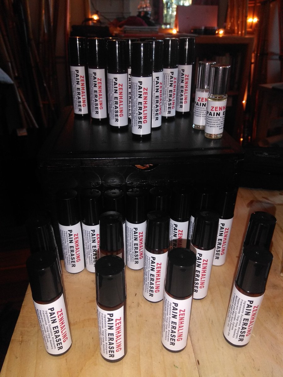 Zenhaling's tweet photo. Pain Eraser Essential Oil Roll On for Migraines, Arthritis, Tendonitis, Bursitis, Sciatica, all pain reliever. Roll On and Erase Pain.
https://t.co/gsIloO1Osx #painrelief #naturalpainrelief #transdermal #essentialoils #arthritis #tendonitis https://t.co/cEoblXdu8C