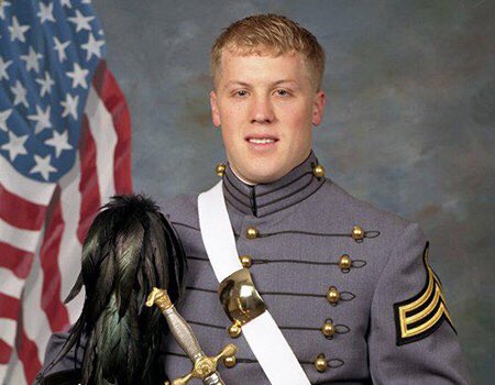J_Danglefest2's tweet photo. Today &amp; every day we remember 1st Lt. Derek Hines &amp; all those who have paid the ultimate sacrifice to allow us to live in the greatest country in the world🇺🇸 #Hinesy #Hero https://t.co/KIU1wfeL8P