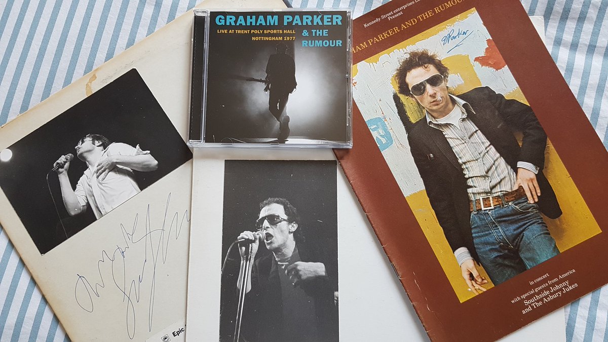munners56's tweet photo. #NP Graham Parker & The Rumour Nottingham 1977 an all-time favourite live show and my own concert photos of @ItsGrahamParker and @asburyjukes from the sports hall floor #First3NoFlash https://t.co/kGaKw4TTK2