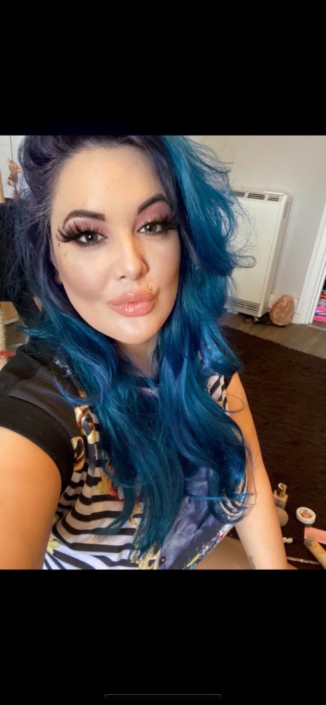Hiiiiiiiiii 💥😈 https://t.co/XUmWVh7mOE