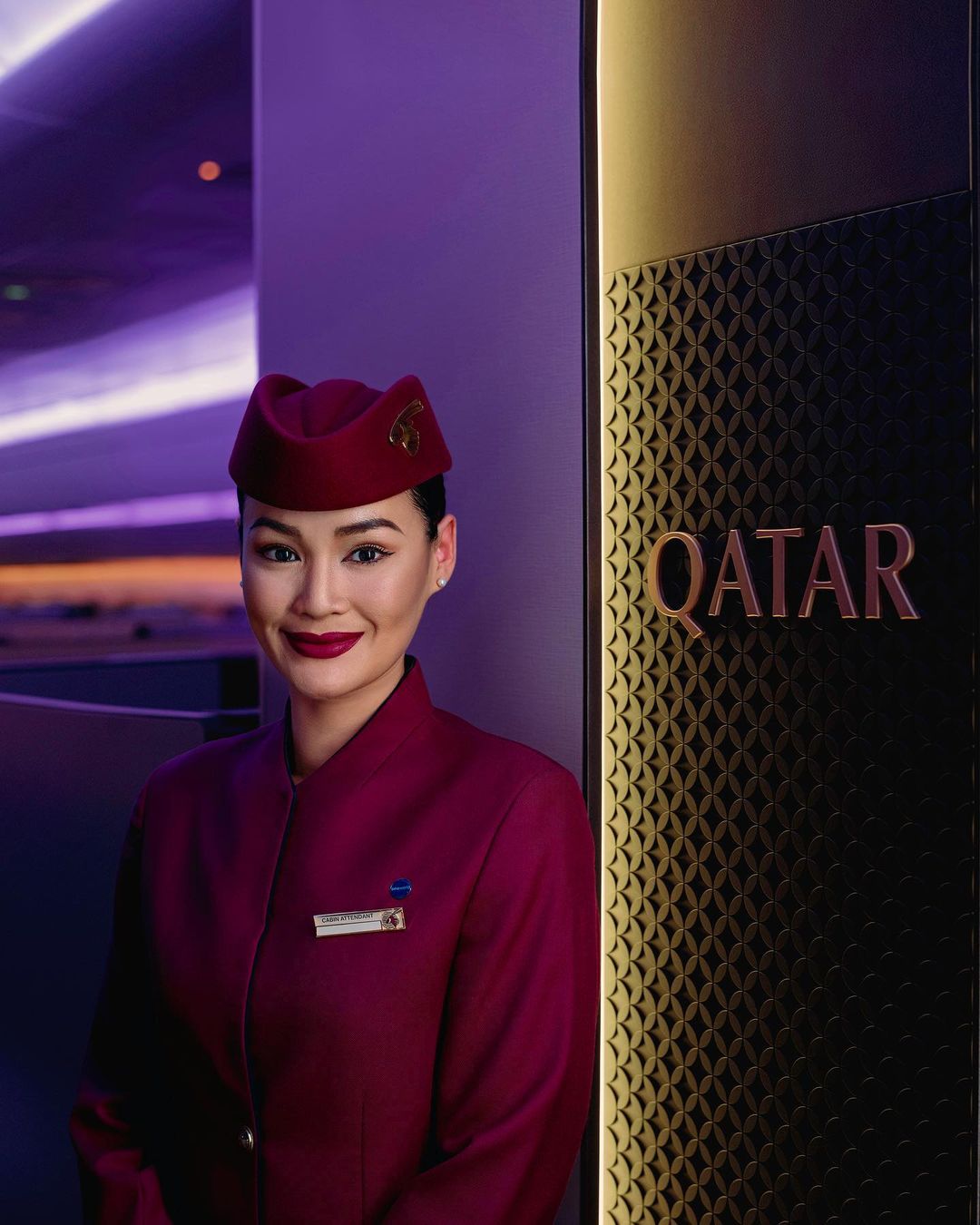 player response Award Qatar Airways on X: "Happy #InternationalFlightAttendantDay to all our cabin  crew! Our exceptionally-trained cabin crew continue to deliver the best  service on board with a smile! They look forward to warmly welcoming