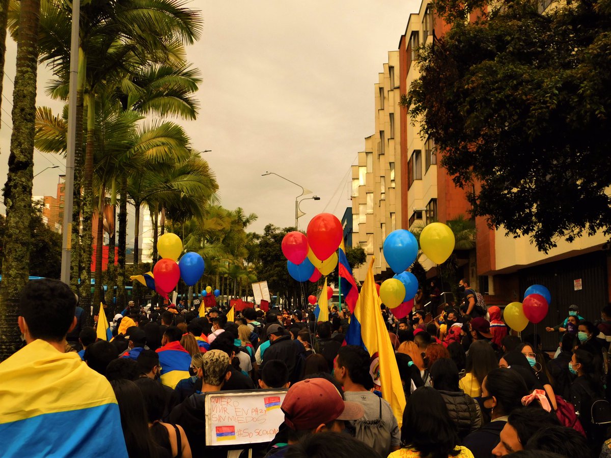 LacrudaRj's tweet photo. Hoy el país completa 33 días de protestas. Aquí les dejamos algunas postales de los últimos días en el #ParoNacional
Créditos: Isabela Morales https://t.co/L0hAEYzpfN