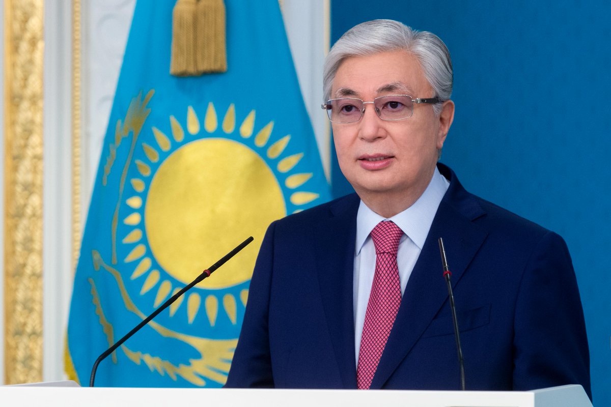 Kazakhstan President Kassym-Jomart Tokayev delivered a video address at the closing of the 74th session of the World Health Assembly

The #WHA74, which is participated by delegations from all 194 <a href="/WHO/">World Health Organization (WHO)</a> member states, runs from May 24 to June 1.

🔗akorda.kz/en/kazakhstan-…
