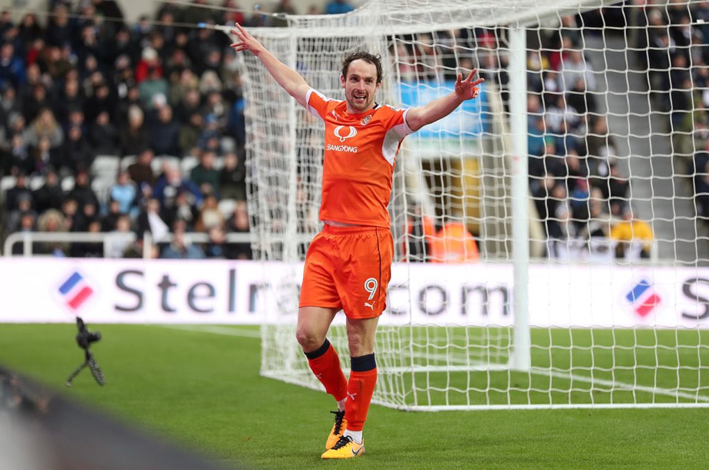 HattersHistory's tweet photo. 5 years ago today @LutonTown signed @dannyhylton09 from Oxford #LTFC https://t.co/dTnD7YuzP5