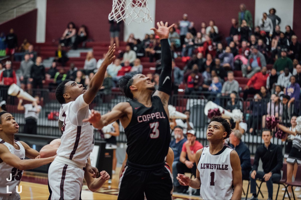 5ive_out's tweet photo. For today’s #CBB interview, we bring on @tariqaman_. Tariq has played @coppellhoops, @TC_MensBball, @VC_Athletics and will be playing at PJCC next year!! 
Check out his #episode⬇️
Apple: https://t.co/mri69Dnd2Q
Spotify: https://t.co/WGCjdQmumN
YouTube: https://t.co/pOcxVvcVcX https://t.co/ueopeADdBt