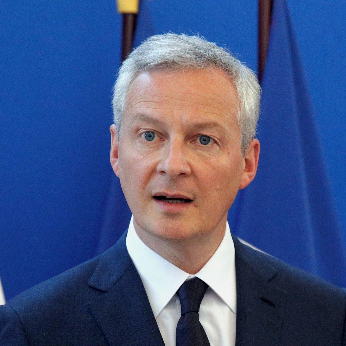 Poulin2012's tweet photo. 🔴 Bruno Le Maire annonce un déficit budgétaire record de 9,4% du PIB pour 2021

Il milite également pour détruire les retraites et l’assurance chômage, pour sauver « quoi qu’il nous en coûte » le système de spoliation.  

Bruno le rebond, sans le rebond. https://t.co/cV7dYYz4Nw