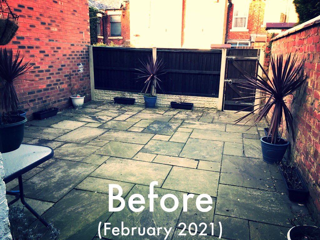 ShaneLongton's tweet photo. 6hrs jet washing...absolutely spannered! π΄ π€ #NiceAndClean #PavingStones #PastelColours #JetWash #BeforeAndAfter https://t.co/6G84TjRaxQ
