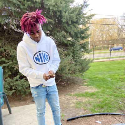 teih2x's tweet photo. #NewProfilePic https://t.co/8Dt6pzLPW5