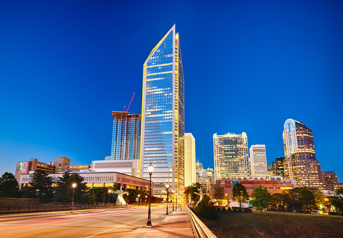 Duke Energy has been unmasked for being stuck in the past. Pretty bad for a company that claims to only care about shareholders that investors call out bad management for shareholders.  buff.ly/3hAp0gD
