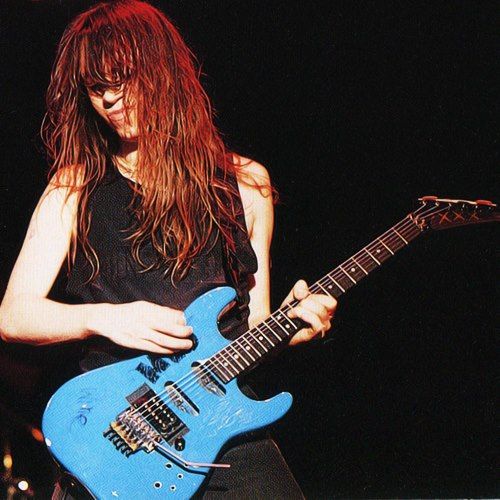 Happy Birthday to Skid Row guitarist Scotti Hill. He turns 57 today. 