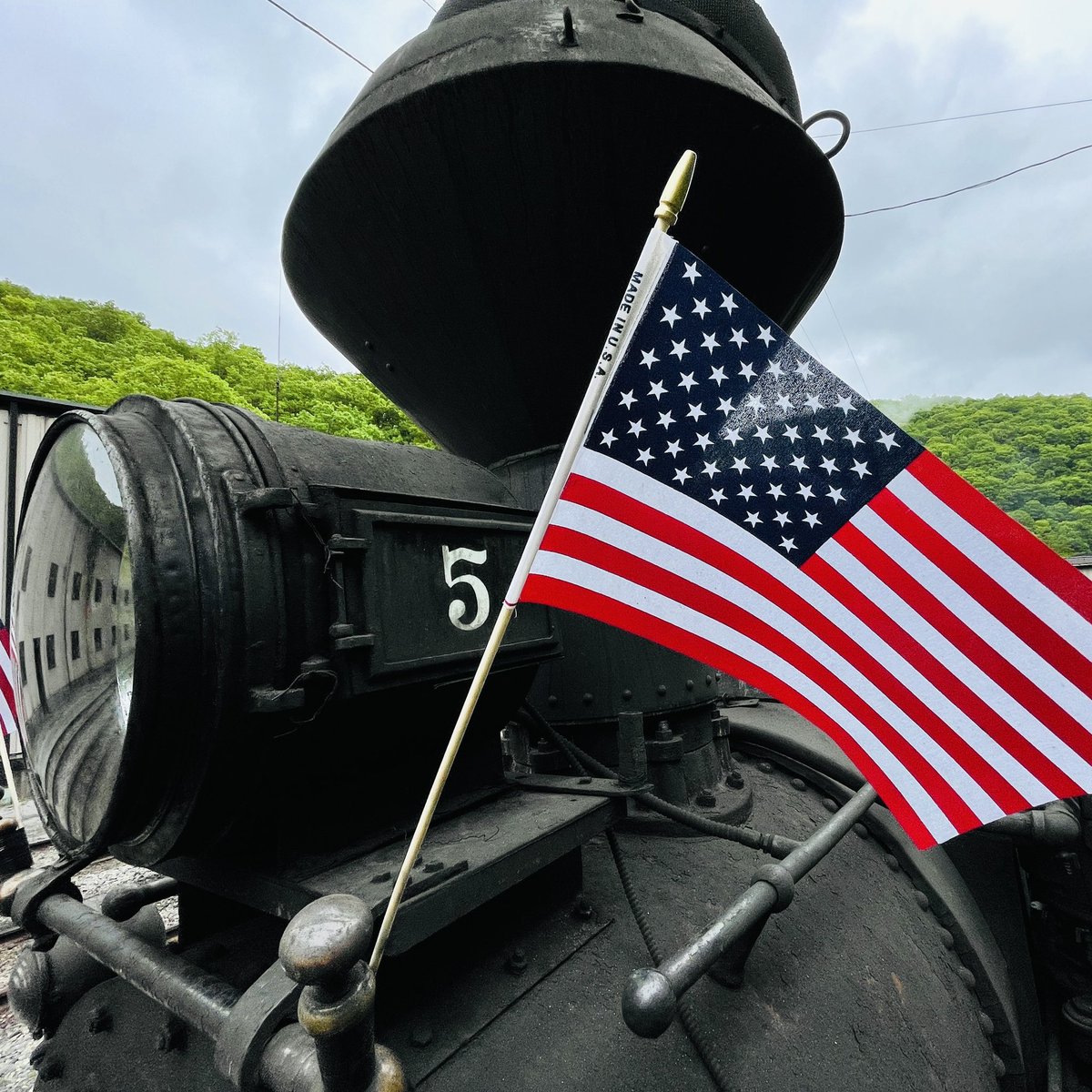 This Memorial Day, we remember those who gave their lives in service to our country. 🇺🇸