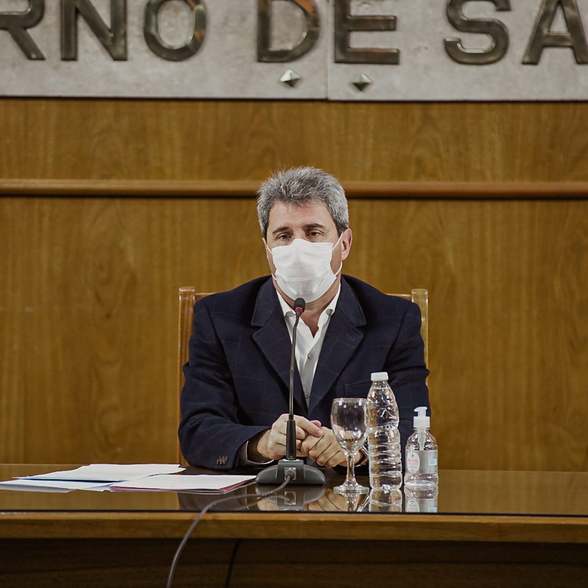 #Ahora #SanJuan <a href="/sergiounac/">Sergio Uñac</a> Lanzó un programa de protección al trabajo para comercios, hoteles, actividades culturales y agencias de viaje. La ayuda económica se extenderá por 4 meses.