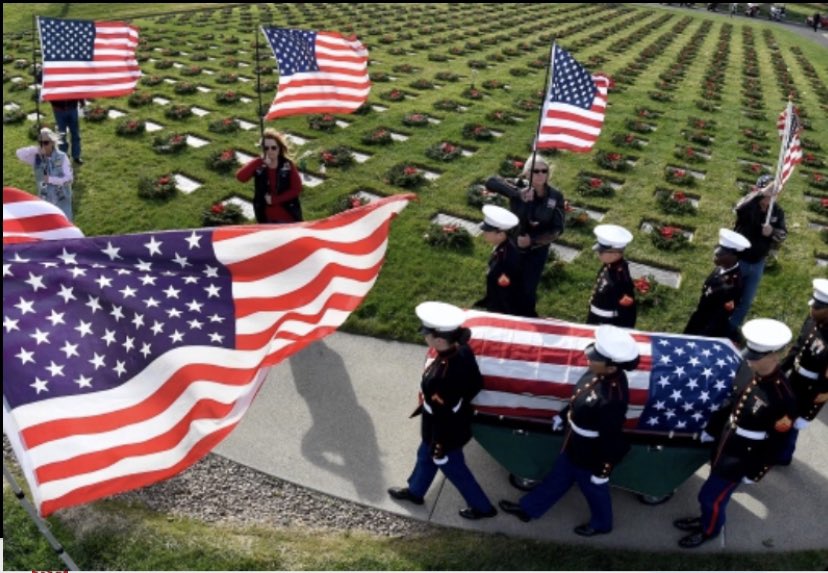 _brookehartman_'s tweet photo. Instead of celebrating a “long weekend” think about those who gave the ultimate sacrifice by defending our country and allowing us to be here today. God bless those battling overseas. God bless America 🇺🇸 https://t.co/joer5FI8ir