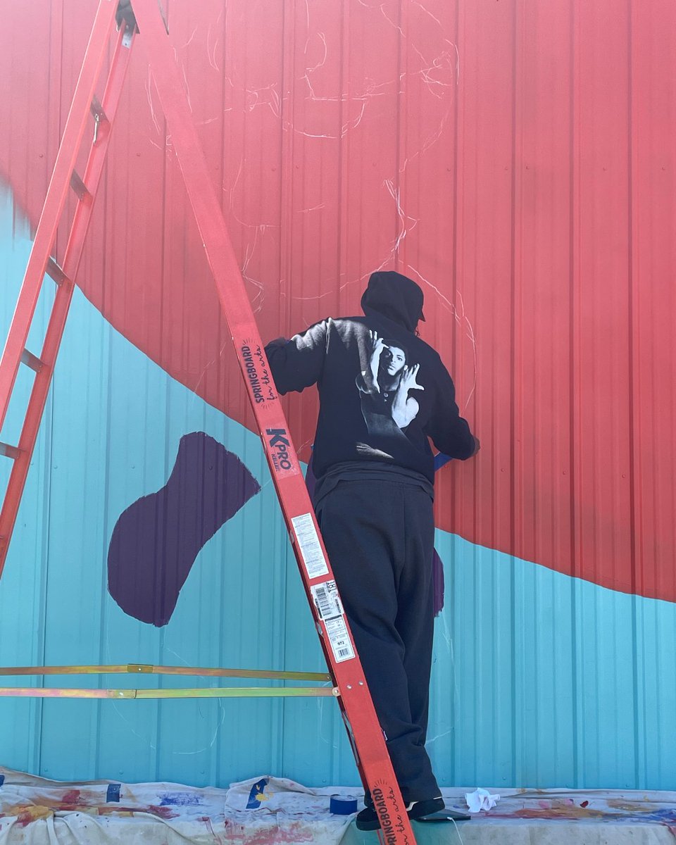 SpringboardArts's tweet photo. May showers bring new murals...
#wip @MycDazzle @OroAurum #ArtistLed #ArtistsAre #CreativePeoplePower #UniversityAvenue #Frogtown #Rondo #MySaintPaul #BTS #Prince https://t.co/vYO01ZhE0u