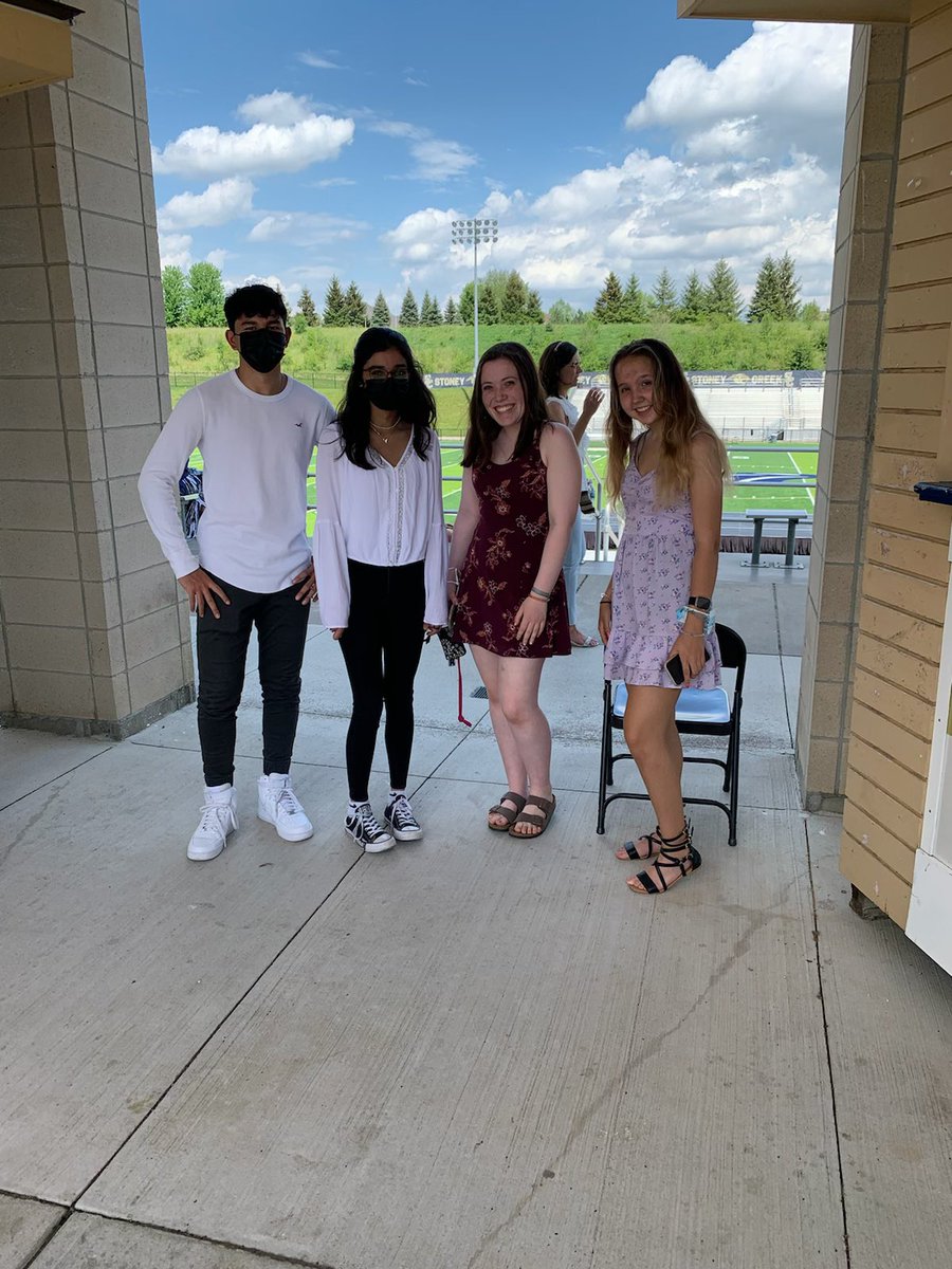 RochesterKey's tweet image. Thank you to our members who volunteered at the Sparkle Awards last weekend! It was a beautiful event honoring many amazing people who have supported RCS students with special needs. Congratulations to all honorees!🤍✨