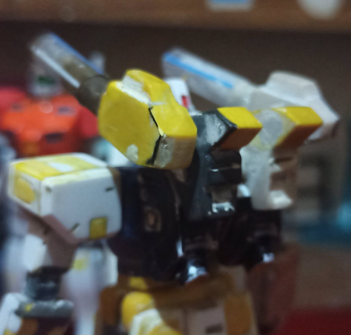 dewasepik_666's tweet photo. This is my latest project that's about to finish soon, 2 of then is 90% done except the Mudrock where I need to rework the backpack part.
#ガンダム
#ガンプラ
#RX78の布教
#ガンプラの画像を貼るとRTされると聞いて
#原作の隣に自分の作品を貼る
#ジオニックフロント
#zeonicfront
#gunpla https://t.co/PuVajugaEC