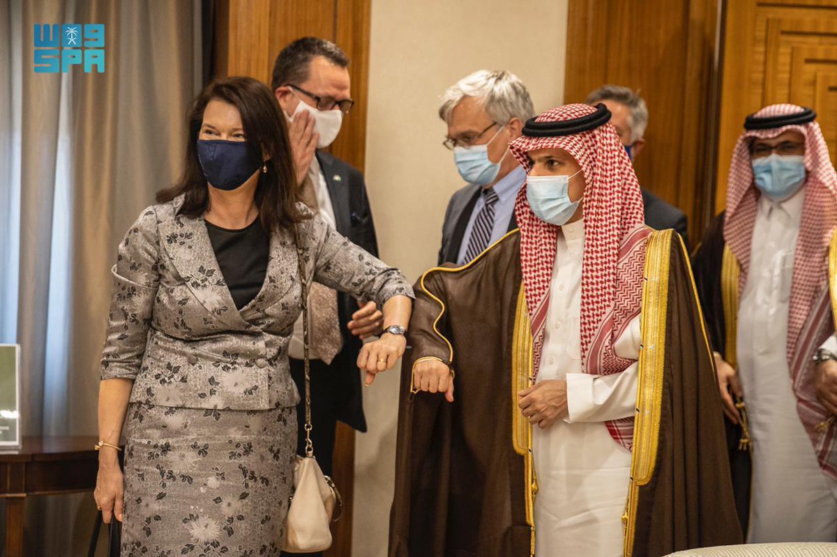 Saudi_Gazette's tweet image. Saudi Arabia's Foreign Minister Prince Faisal bin Farhan (@faisalbinfarhan) and Swedish counterpart @AnnLinde discuss joint efforts to end the crisis in #Yemen