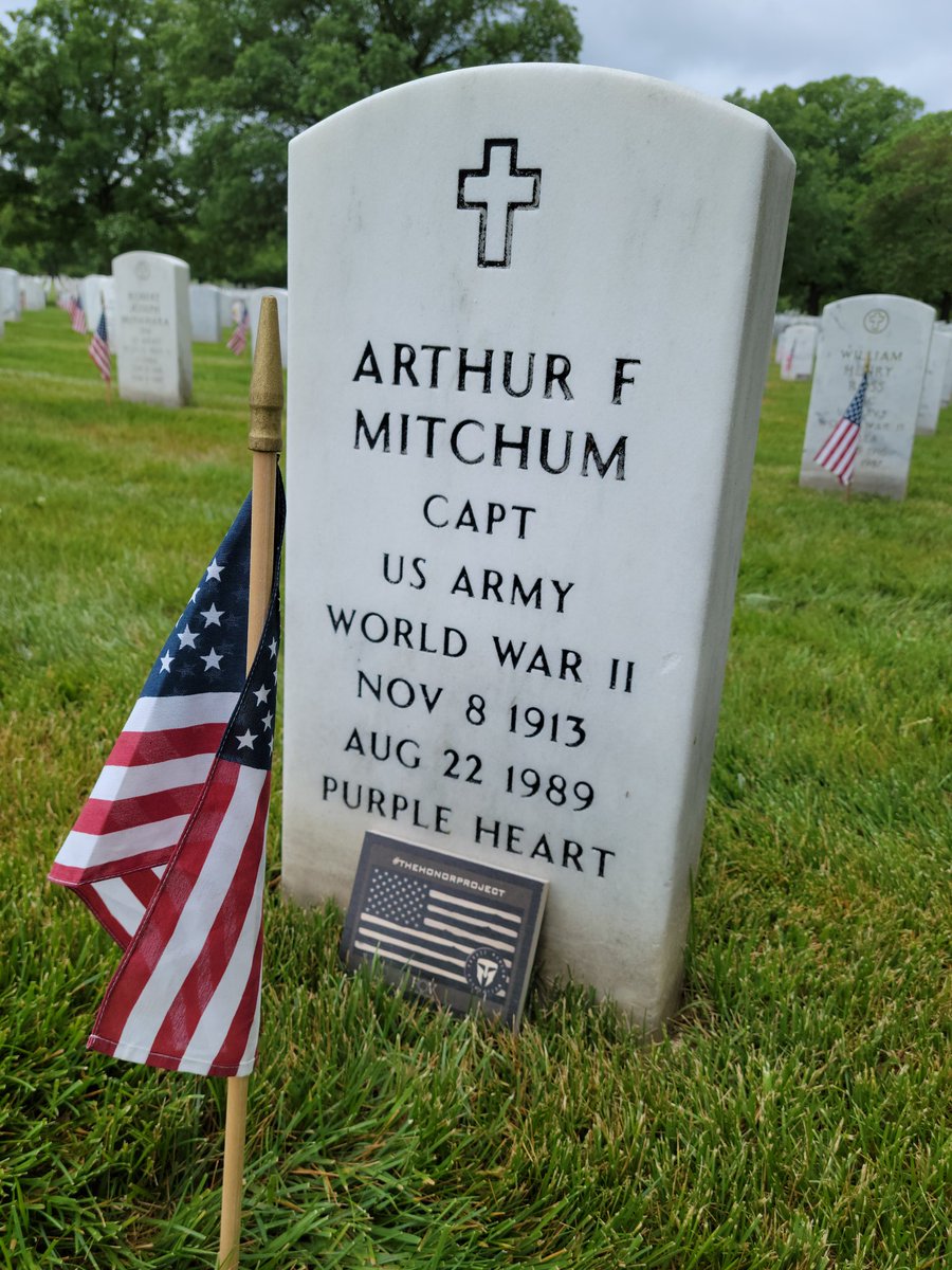 HeartOurTroops's tweet photo. Never forgotten. #TheHonorProject #MemorialDay2021
@TMFoundation

To learn more about #ArthurFMitchum please visit find a grave: https://t.co/Q03L4TvHxf https://t.co/jsdjKe56U3