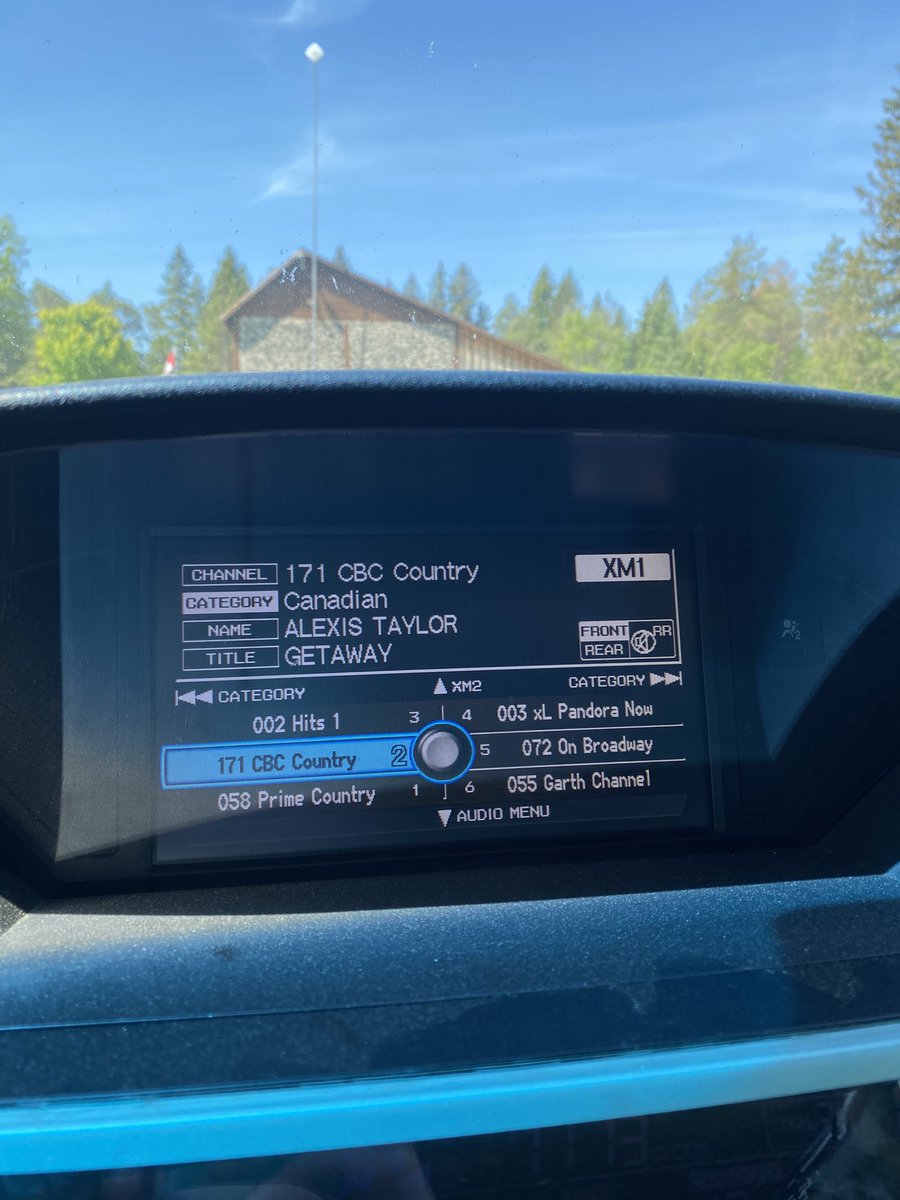 It’s still such a surreal feeling every time I see my song being played on a radio station!!! 🤯 Thanks @GScottF for snapping this pic and thanks @CBCRadioCanada @SiriusXMCountry for playing #Getaway !!! #canadianmusic #canadiancountry #countrymusic