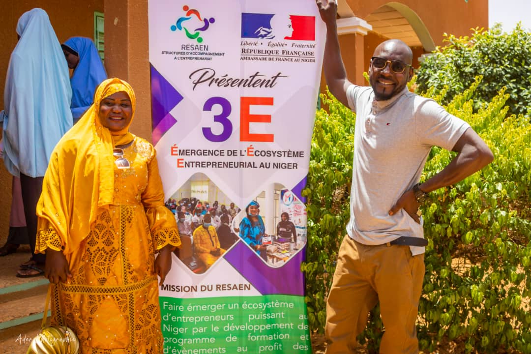 Resaen_Niger's tweet photo. Formation en éveil entreprenariat qui sont organisé à tour de rôle dans toutes les régions: cas de la région de Tahoua https://t.co/9IV6nFrVEX