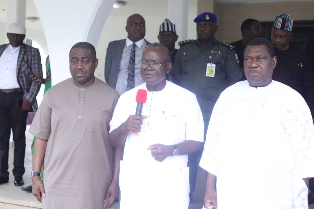 BENUE'S UNITY: ORTOM, AKUME, SUSWAM CLOSE RANKS  benuetv.ng/stories/Z9T3nW…