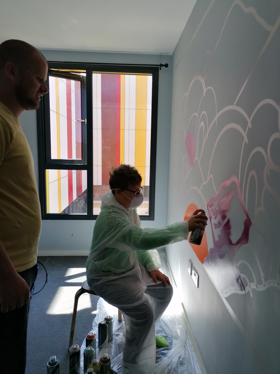 ODziwaczka's tweet photo. "SKEG special" for Theo as a present for #internationalchildrensday 
#Hull #mural #creativemum https://t.co/O0I47NS12S