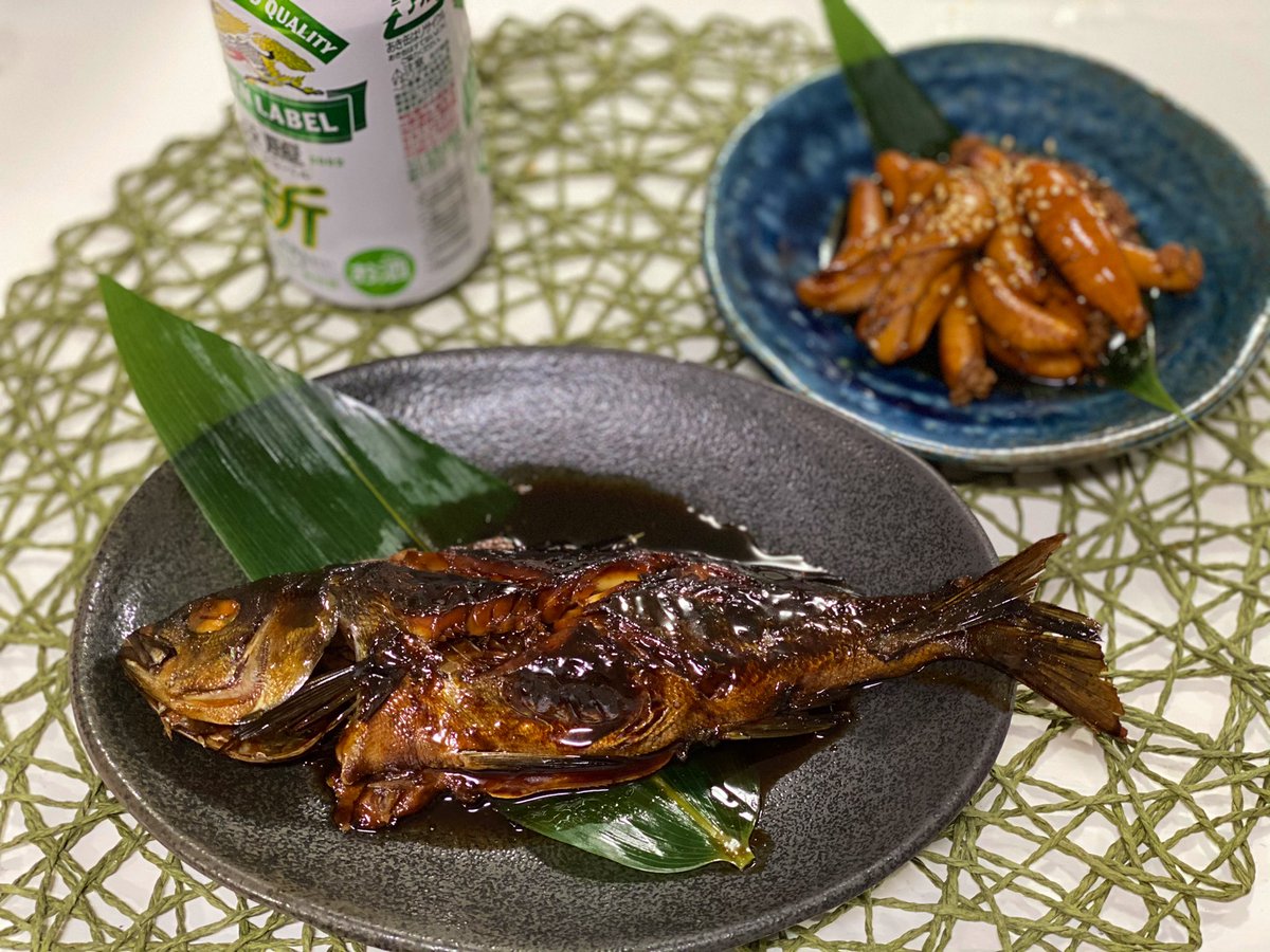 ট ইট র 枯渇ちゃん 中身 あーーー帰宅 終電前に帰れたあああ もう本当に疲れ過ぎてちゃんとご飯作る元気ない ので これだけ 笑 最近魚をこっっってこてに煮るのにハマってるでござる 右上にいるのはプリン体の暴力 持ち帰ってきたイサキの卵と白子