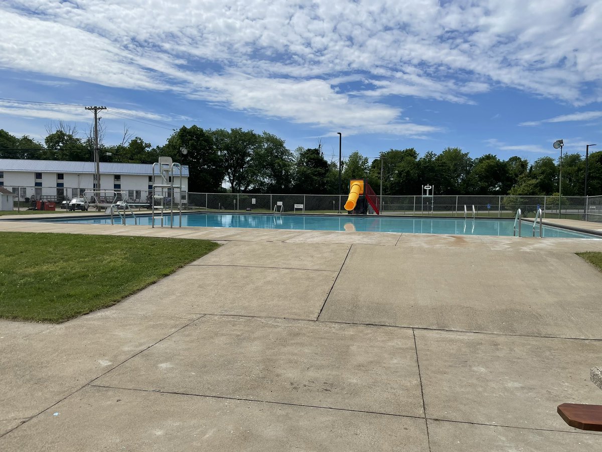PoolBremen's tweet photo. The calm before the FUN! Come down and see us any time between 12-7 pm today. Remember, all patrons get in FREE, today only! One of the best Bremen Pool traditions 😎🏝 #makeasplash https://t.co/9ccmS3oOl0