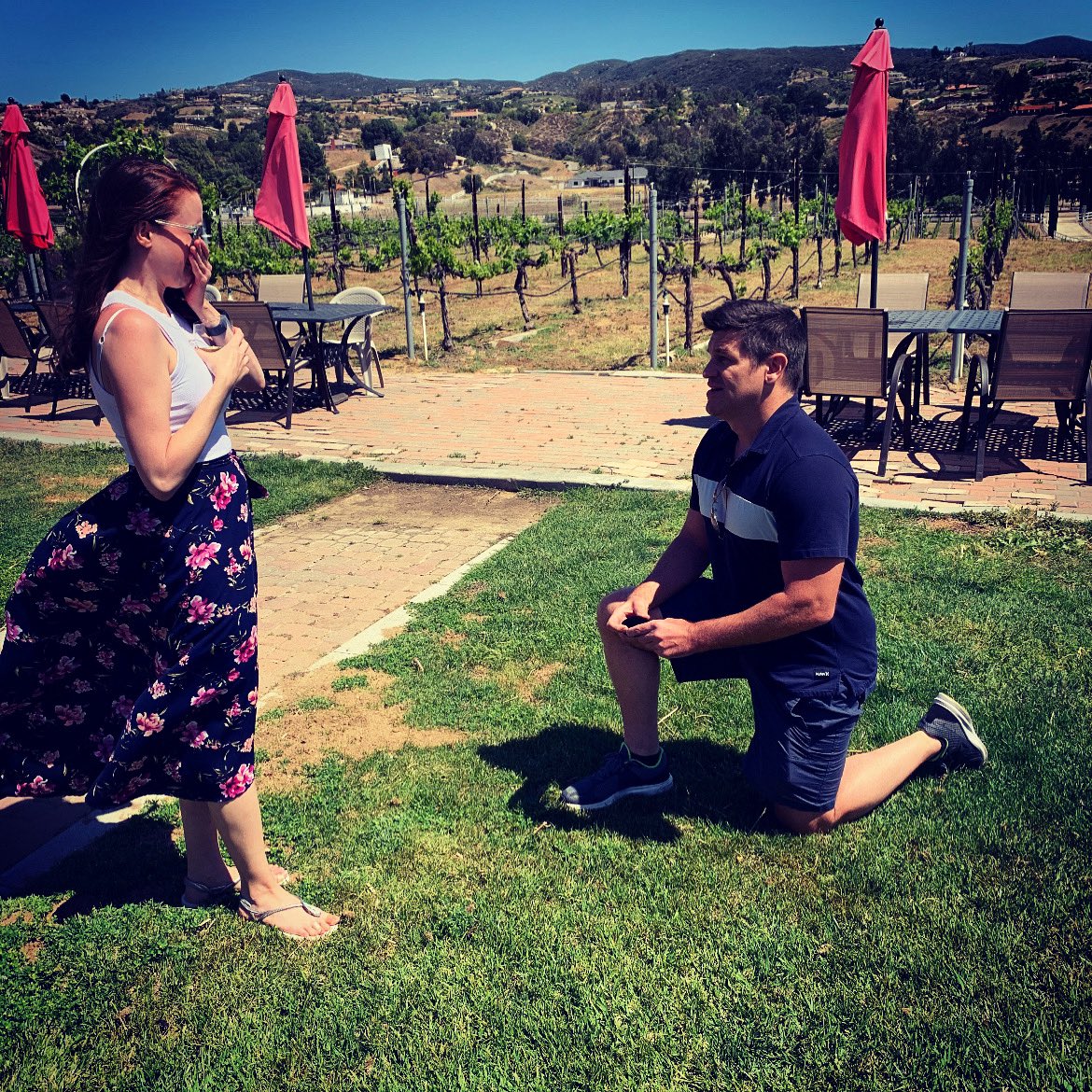 Happy birthday to the one who doesn’t judge me when I ugly cry. Whether I’m watching something that, “I think is nice!” Or ya know... for any other reason, particularly (but not limited to) what’s happening in the picture. I love you so much and happy birthday! #moonandstars