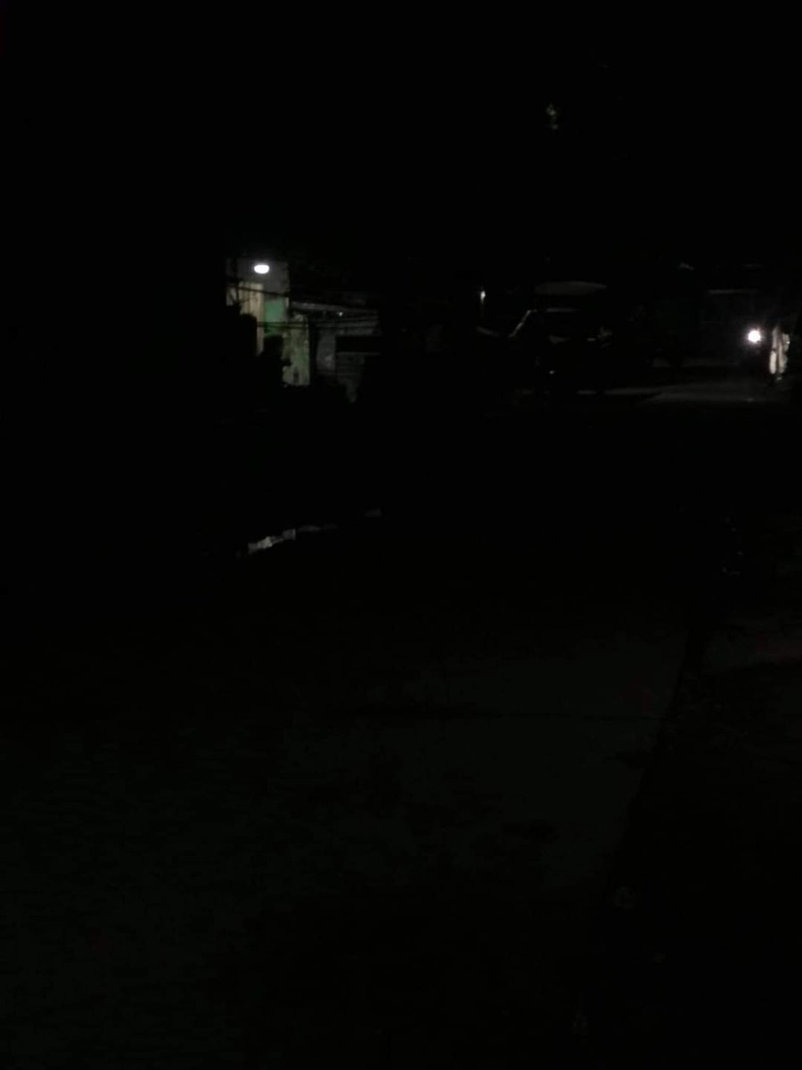 The "Turn off the light strike" at 8:15 pm in various wards of #Shwepyithar Tsp. 

#May31Coup
#WhatsHappeningInMyanmar