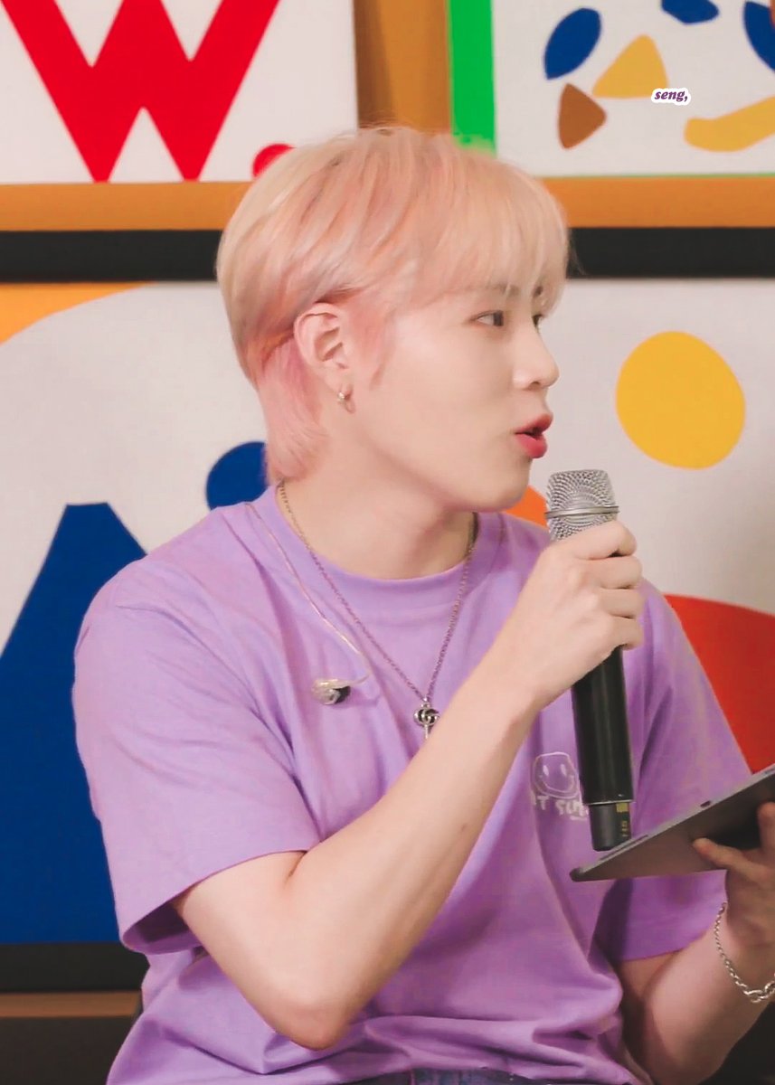 always_SENG's tweet photo. 🤍💛💜

#하성운 #HASUNGWOON @gooreumseng https://t.co/zyaf6EgF0H