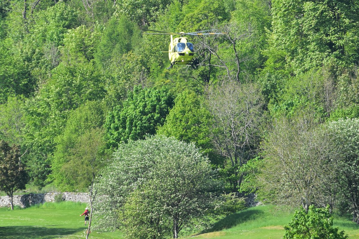 NeilWharton's tweet photo. Saw the @YorkshireAirAmb out doing what it does best along with the @CaveRescueOrg. Hope all involved are ok. Keep up the good work. https://t.co/oEifi39YVi