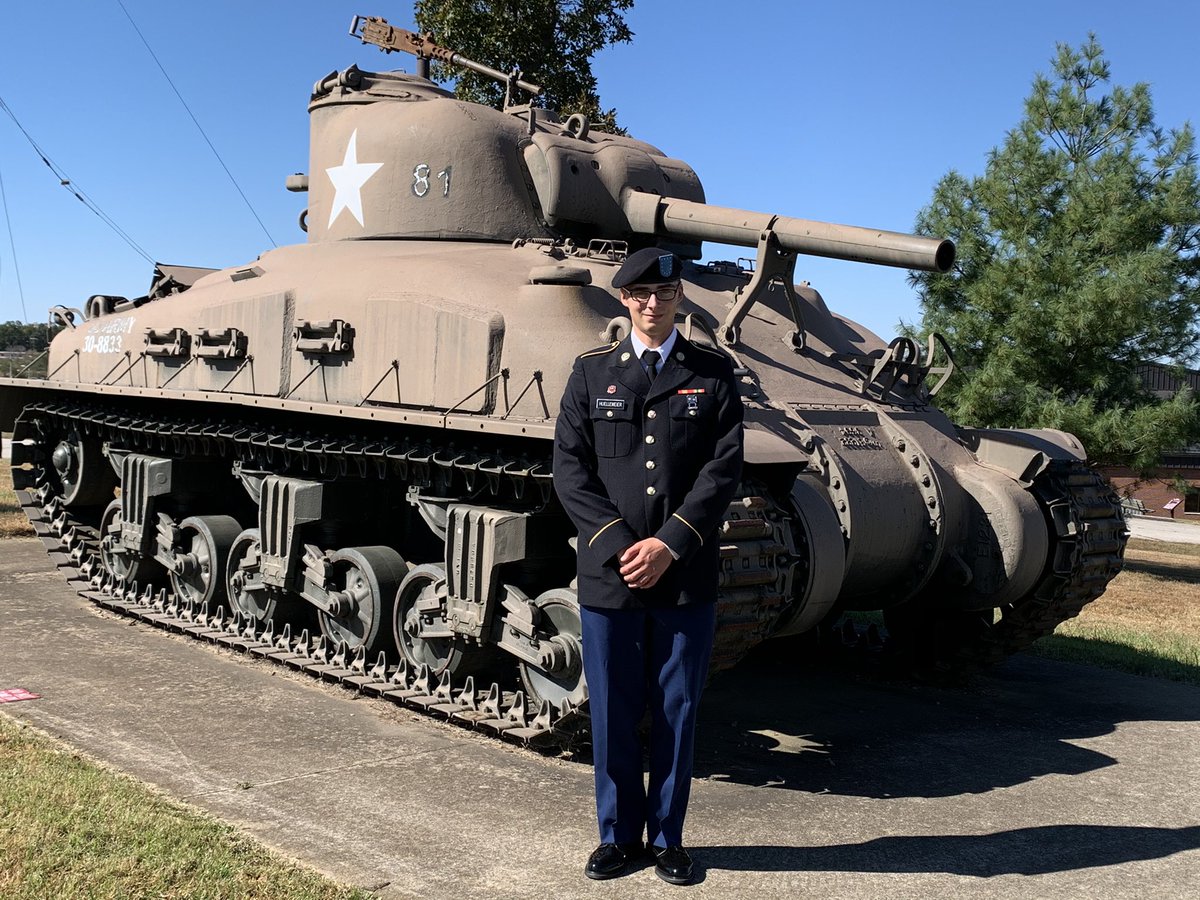 Lori Huellemeier tweet media