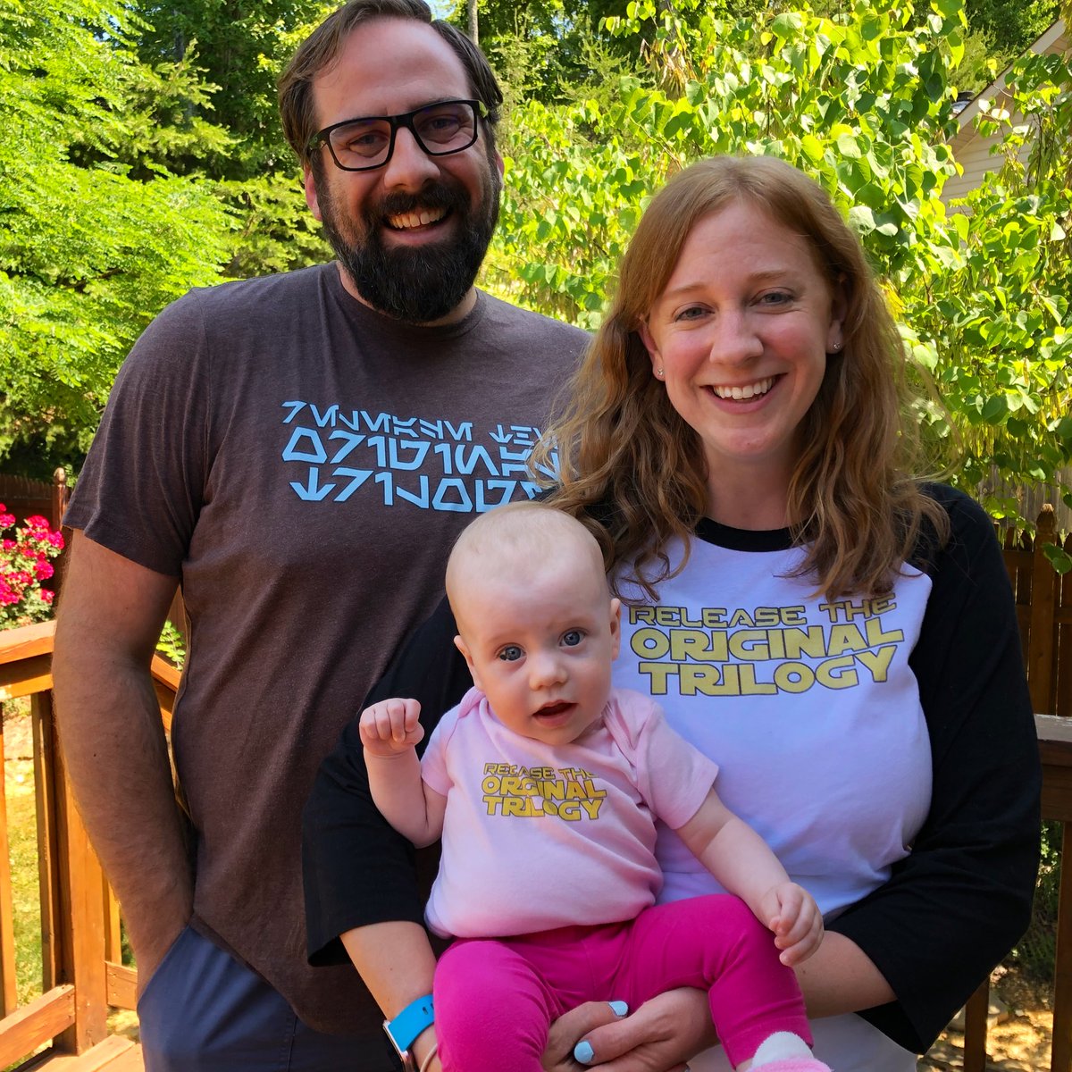 StarWarsVisComp's tweet image. Be like my friends, show your support for #ReleaseTheOriginalTrilogy tee.pub/lic/ru3BVK6ef2s
