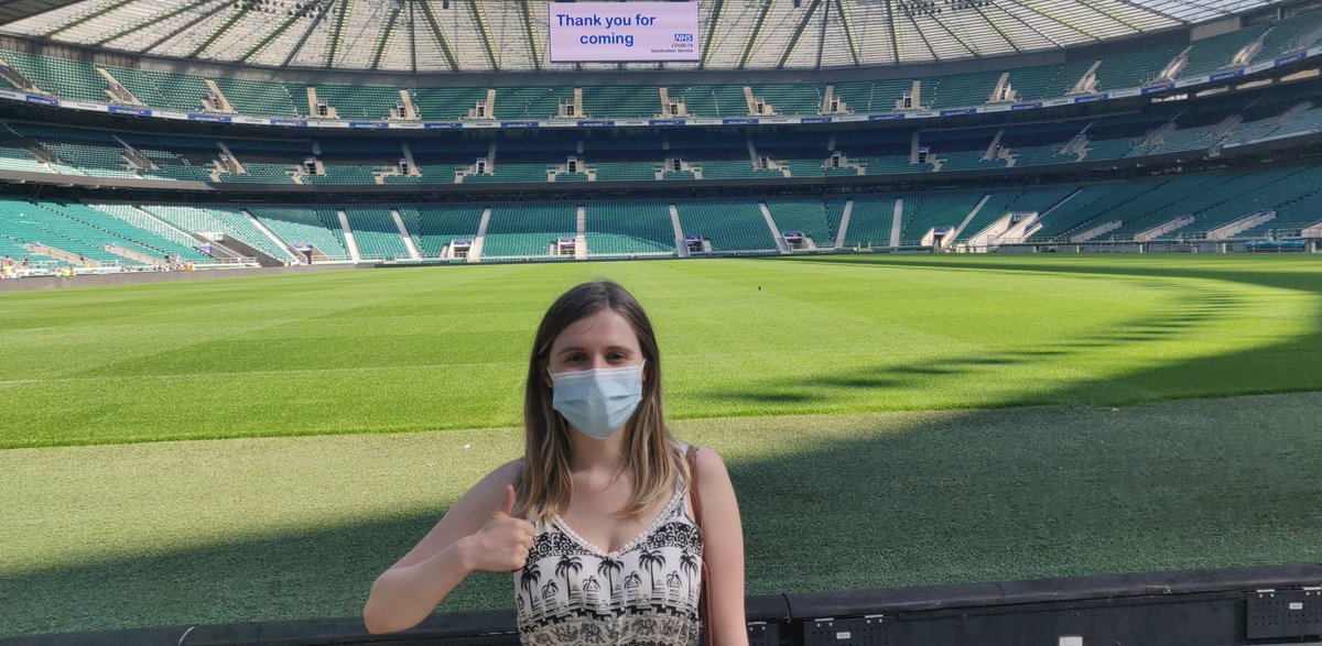 Just got Pfizer-ed at Twickenham Stadium! They are doing 15,000 vaccinations here today. If you are over 18 you can just come and walk in!! Get down to Twickenham before 8pm so they don't go to waste! Its a beautiful day to get vaccinated 💉🌞