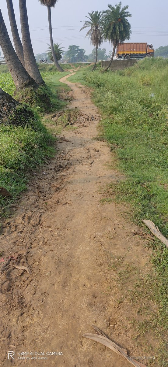 Anilkum01979876's tweet photo. @BiharRuralWorks mai anil,  village Faraspur, post- mohiuddinpur, ps- chicksora, dist- nalanda, bihar- 801302.Faraspur gaon ko main road (hilsa- paveri) sea jornea kea sambandh mea. Sir Faraspur gaon kea paschim tarf sea jo raod hai us road ko main road sea jornea ki krupa karea. https://t.co/ArpEERNyQI