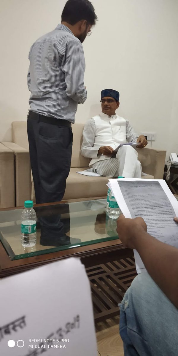 <a href="/ChouhanShivraj/">Shivraj Singh Chouhan</a> #चयनितों को नियुक्ति आखिर कब? 
#आत्मनिर्भर_मध्यप्रदेश की
<a href="/BJP4MP/">BJP Madhya Pradesh</a>
mpसरकार की👇विशेष उपलब्धि💐 

महलों में महाराज-मंत्रालय में शिवराज
   ✍कागज में रोज़गार  
 और सड़कों पर बेरोज़गार 🤔 <a href="/ZeeMPCG/">Zee MP-Chhattisgarh</a>
@students_mp 
<a href="/yuvahallabol/">Yuva Halla Bol</a> <a href="/MPStudentsUnity/">MP Students Unity</a> 
 <a href="/mprevenuedeptt/">Revenue Department, Madhya Pradesh</a> @GSRajput_18 <a href="/INCMP/">MP Congress</a>