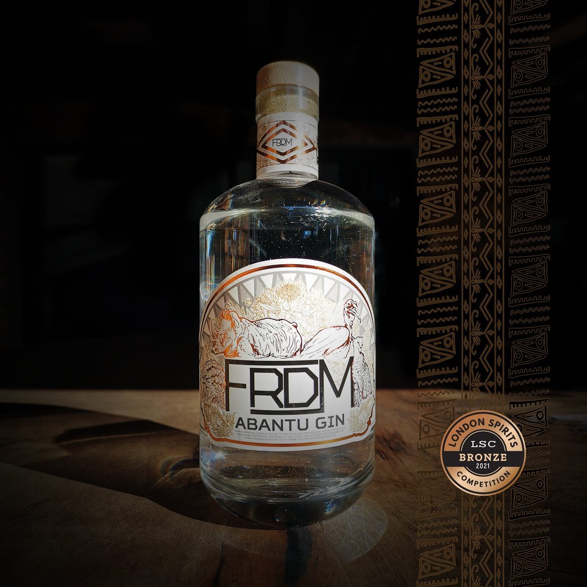 AfricanFRDM's tweet image. Allow us to brag a little, we've WON Bronze in the London Spirits Competition for our Abantu Gin.
Every ounce of Abantu Gin quality, awarded on the International stage.
#LSC #LondonSpiritsCompetition #Gin #AbantuGin
frdm.co.za