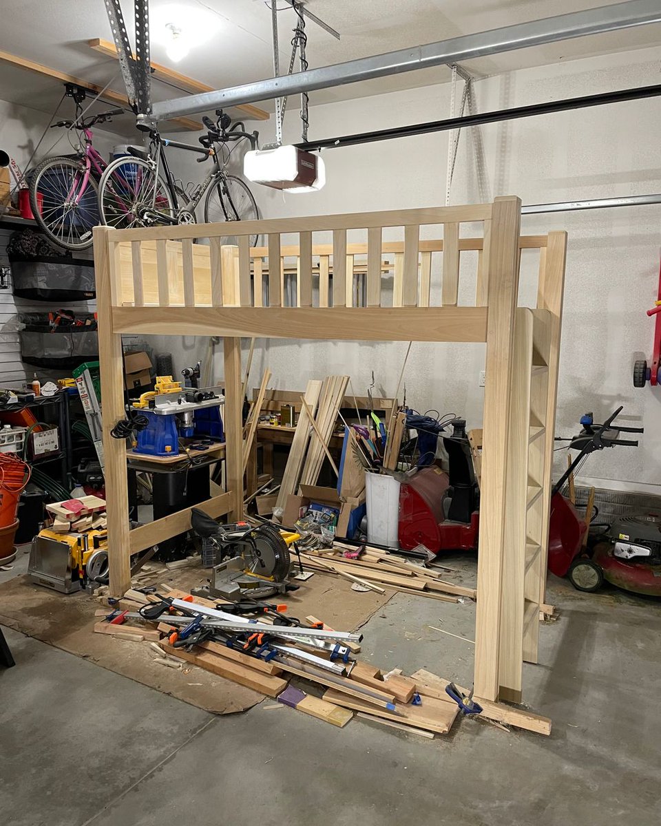 ctrlaltmake's tweet photo. This is it! The next time the loft bed will be fully assembled, it will be sanded, stained, finished and setup in the bedroom.
#wood #woodshop #wooden #woodworking #woodworkforall #diyproject #diy #loftbed #bunkbed #ctrlaltmake #maker #makersgonnamake #diyfurniture https://t.co/Iq16MYqEyJ