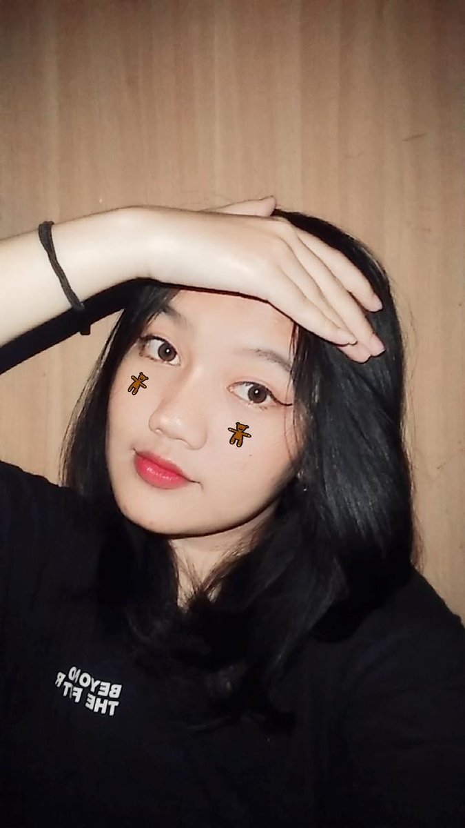 nvied0's tweet photo. yang penting sama sama ga senyum:/ need mutualan yg suka jbjb wkwk
lewat ga? lewat wajib rt + like ye maaciww
#ARMYSelcaDay #armyselca #armyfallowarmy #BTSARMY #BTS @BTS_twt https://t.co/N4b4wqtzay