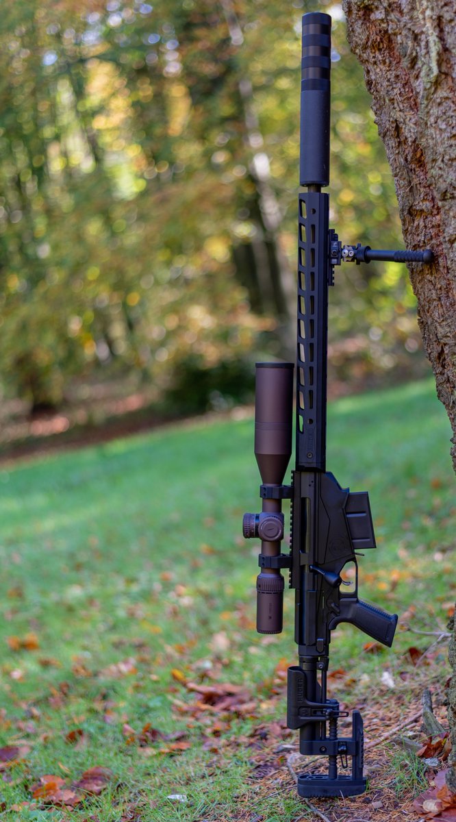 BritFire556's tweet photo. Sadly the Ruger Precision is a bit too long to fit it all in.
#britfire #britfireshooting #vortexoptics #longrangerifle #longrangeshooting #shootingrange #britishshooting #brit #ruger #rugerprecision #precisionrifle https://t.co/XhTzTL5a3r