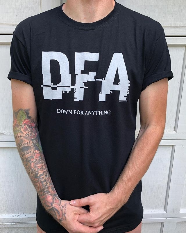 DownForAny's tweet photo. MERCH GIVEAWAY ALERT 🎉⚠️⁠
Are you a DFA fan looking to score some FREE Down For Anything branded merch?!⁠
⁠
HEAD OVER TO @downforany ON INSTAGRAM TO PARTICIPATE!
.⁠
.⁠
HUGE shoutout to @mckimscreenprinting for getting these gorgeous merch/ prints ready for us!
#DFAOfficial https://t.co/z9ZT6fUScr