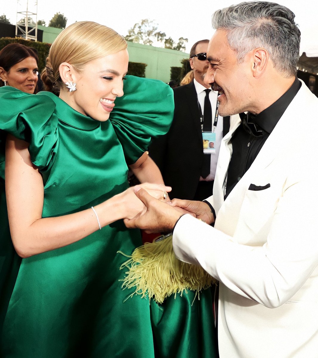 Jodie Comer and Taika Waititi at the 77th Golden Globes Awards (2020)