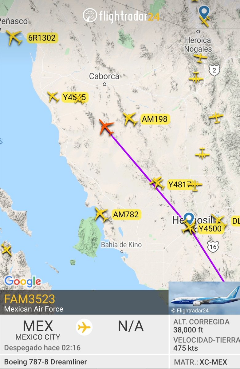 henryaviation's tweet photo. Lunes de sacar a pasear a Don Chema, XC-MEX en el aire desde hace dos horas #avionpresidencial #xcmex #tp01 https://t.co/Si16KeoivD