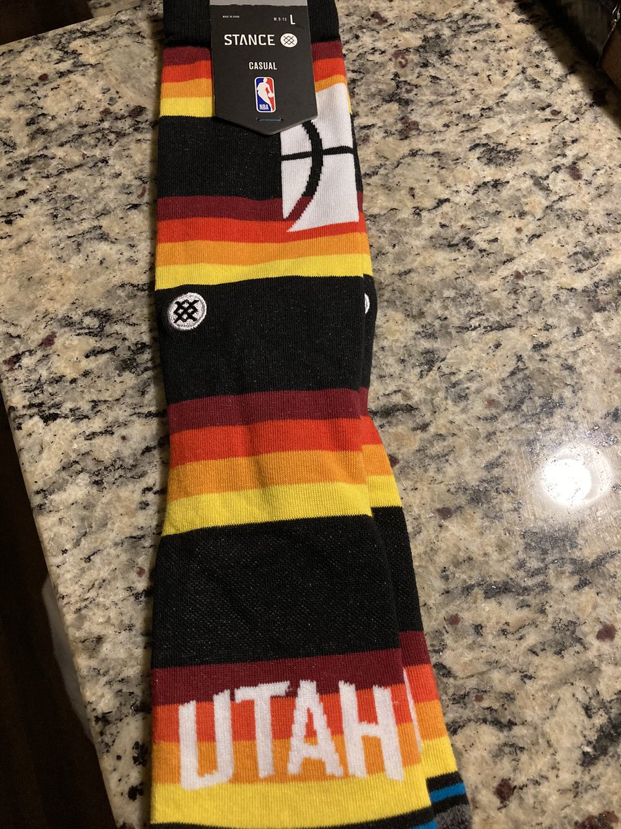 cocomagic45's tweet image. Second round!! Like, retweet and follow for a chance to win a pair of these sweet @utahjazz city edition socks.