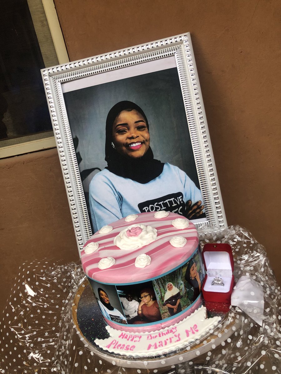 FandaQueen_'s tweet photo. So, the question came on my birthday, and I said YES  to my Magician.  Happy Birthday to me.

Omooooooooo. E restrict airflow🤩🤩🤩

#HappyBirthday 
#May31st 
#love 
#Fanda
#Atewe https://t.co/3LDa5NLWqW