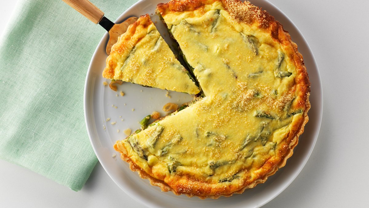 myfoodandfamily's tweet photo. Try a tastier take on your average morning egg bake with our Asparagus-Parmesan Tart. https://t.co/nNhu2LpnZQ https://t.co/6EZWoxLDvd