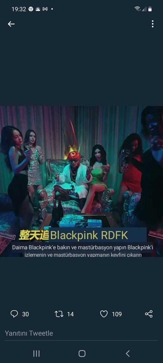 Lavin48722559's tweet photo. #protectblackpink 
Kendinizden utanın ,terbiyesizler.Kendi yaptığınız pis iğrenç şeyleri başkalarına üzerine  atmayın!!!! https://t.co/dokCf8t93E