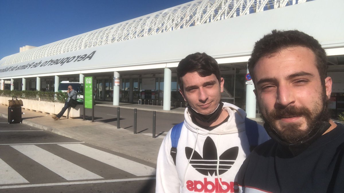 xNaaaNooo's tweet photo. Unas imágenes de la visita a unos grandes compañeros de Mallorca, que crucks!!!🤜🤛💪💪 https://t.co/UKbfyUdrk2